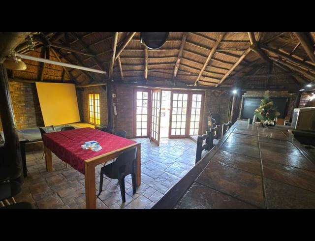 3 BEDROOM HOUSE FOR SALE IN MONTANA TUINE